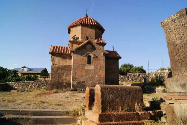 Karmravor church, Armenia 01