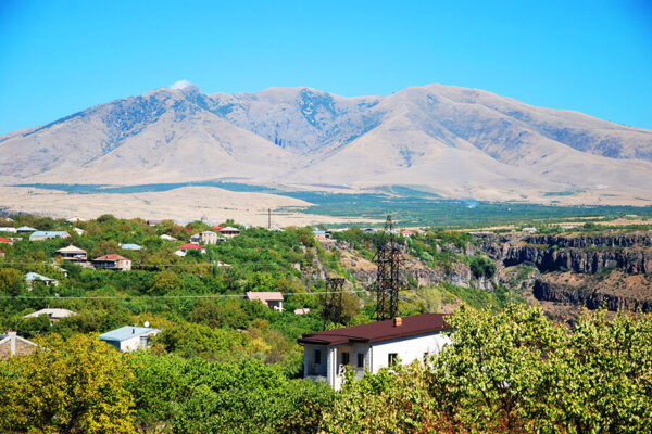 Mughni, Armenia